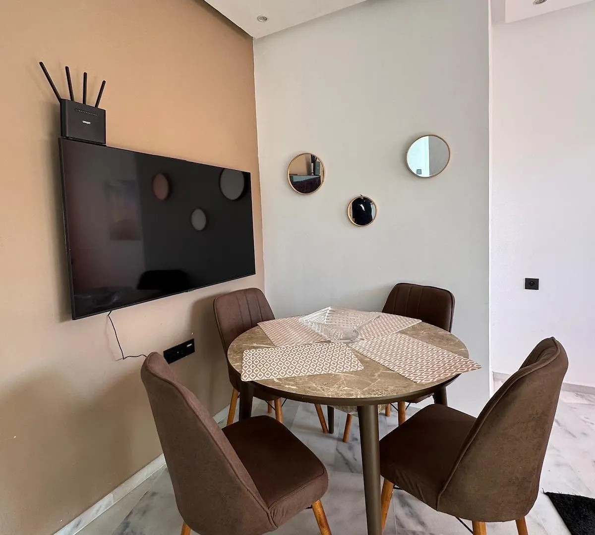 Апартаменты Cozy Studio 5 Min Walk To Beash Агадир